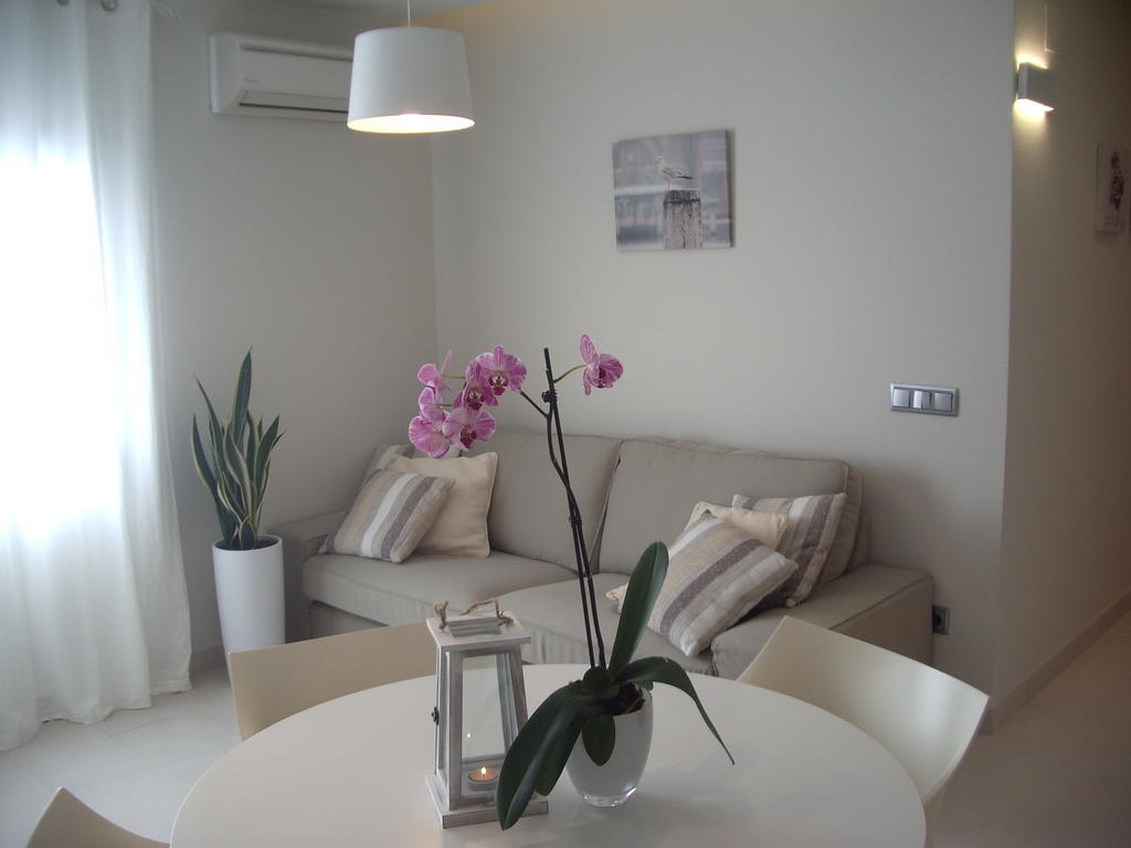 Apartamentos Can Quim L' Escala Oda fotoğraf